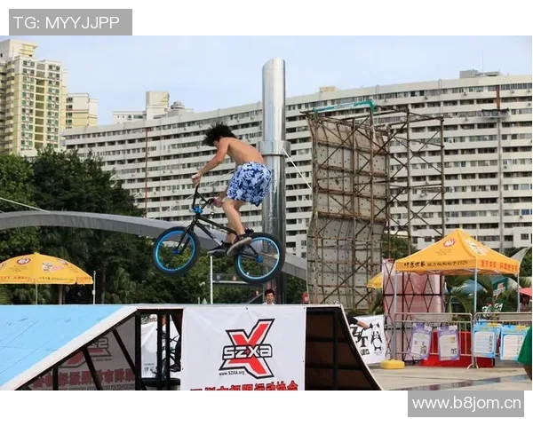 深圳攀岩队在极限运动会中以71分稳居积分榜首位